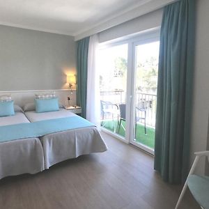 Deluxe Zimmer mit Kingsize-Bett